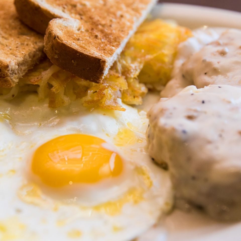 Breakfast: Engine House Cafe